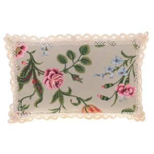 Подушка Цветы с кружевом, 52*33 см